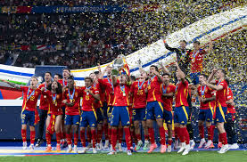 格具有鲜明 格具有鲜明